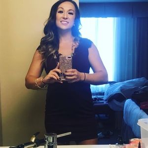 Meet your Posher, Cassandra